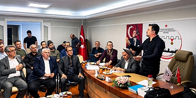 İzmir’de Maraşder güven tazeledi, Safa Narlı yeniden Başkan